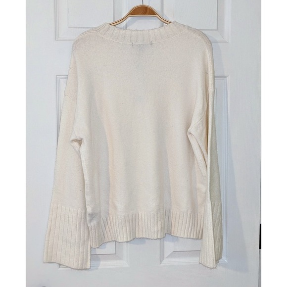 Sanctuary Button Shoulder Sweater Pullover Knit Top Cream White XS NWT $99 - Picture 8 of 11